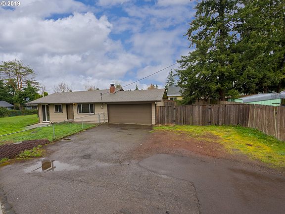2nd image of 7114 NE 94th Ave