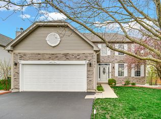 11631 S Decathalon Ln, Plainfield, IL 60585