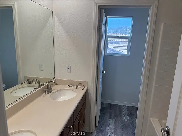 29204 Gateway Dr — Photo 28