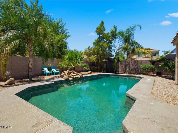 2469 W HAYDEN PEAK Drive, San Tan Valley, AZ 85144