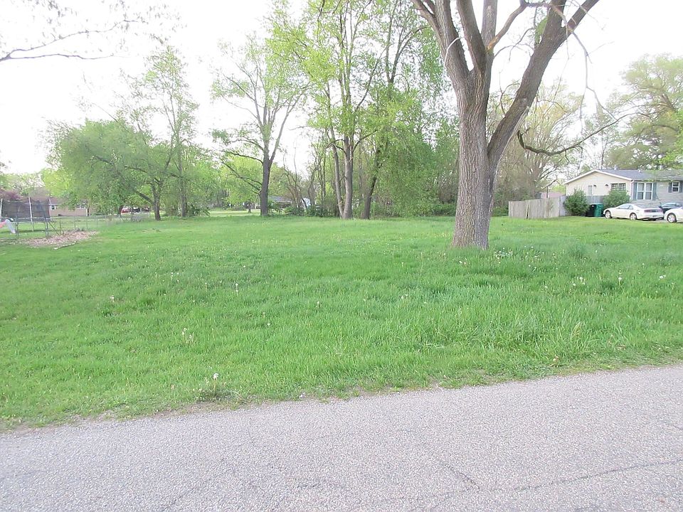 2nd image of Vl W Fairview Ave #10521