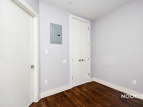 5th image of 168 Throop Ave #1B