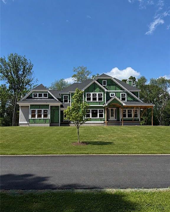 1st image of 35 Carrs Ln