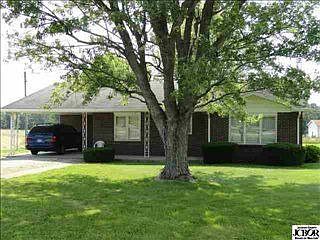 2nd image of 2082 W State Road 58