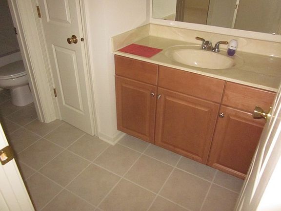 3rd image of 8938 Crystal River Dr