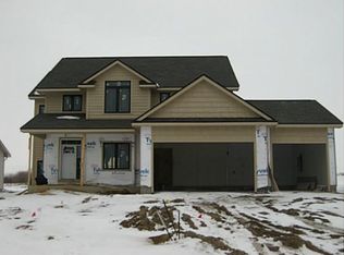 2778 NW 167th St, Clive, IA 50325