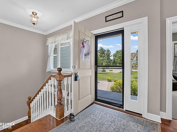3rd image of 9030 Willowgate