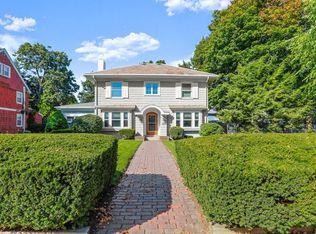 423 Main St, Waltham, MA 02452