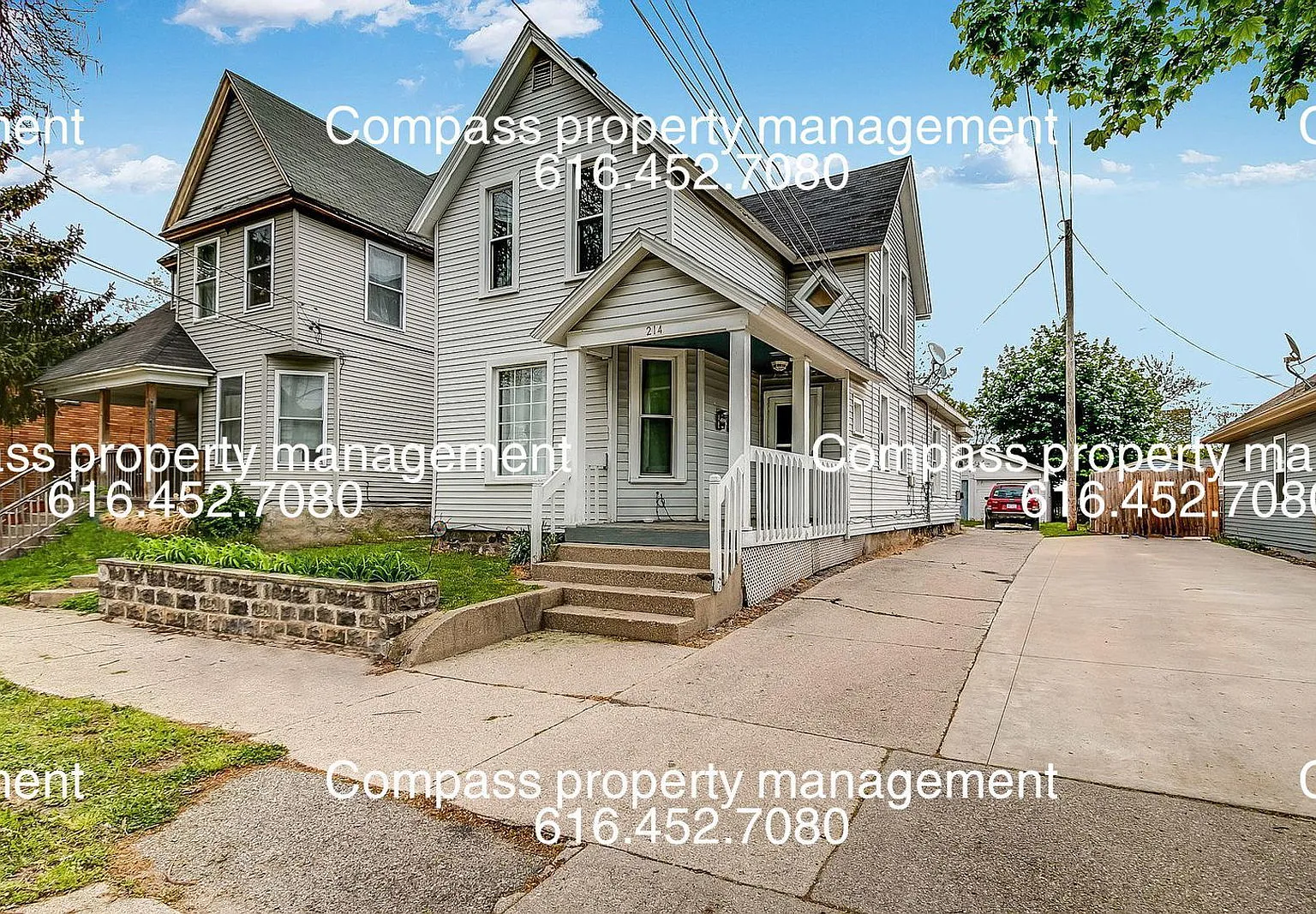 4 bed, 1.0 bath, $1,695 — Photo 1