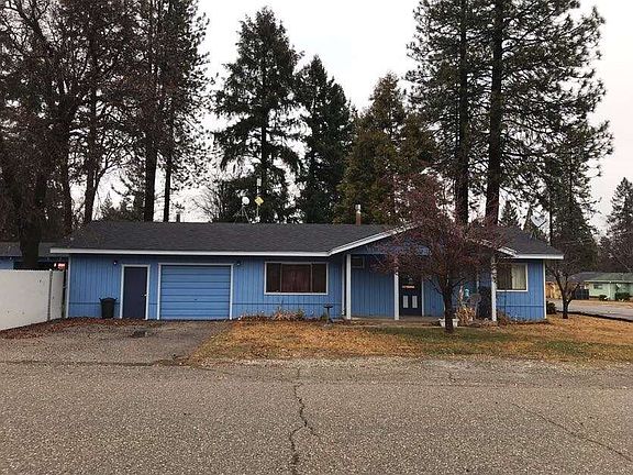 2nd image of 2041 Crawford St