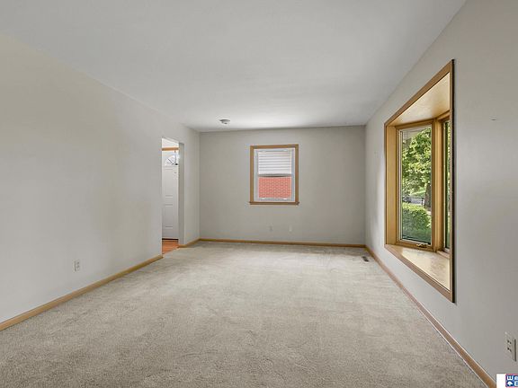 4th image of 640 N 54th St