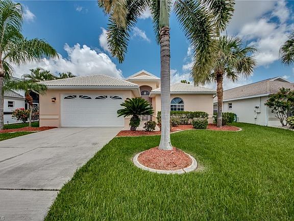 2nd image of 17561 Coconut Palm Ct