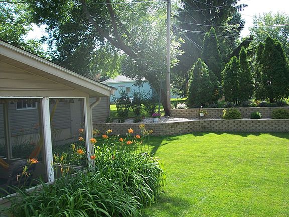4th image of 309 Green Hill Dr