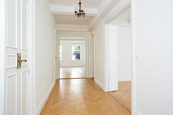 Sold by Compass | media 10