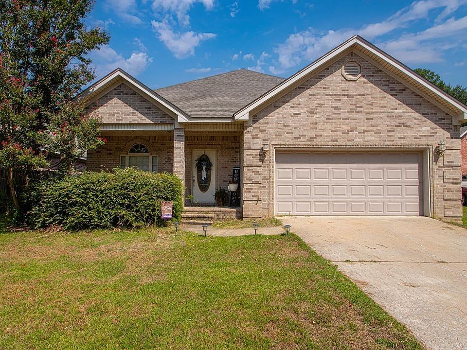 1st image of 3238 Drake Dr
