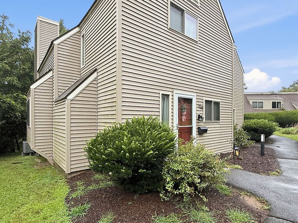 1st image of 129 Library Lane #129