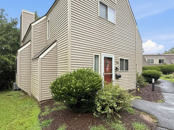 129 Library Lane #129, Simsbury, CT 06070