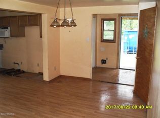 108 Michigan St E, Three Oaks, MI 49128