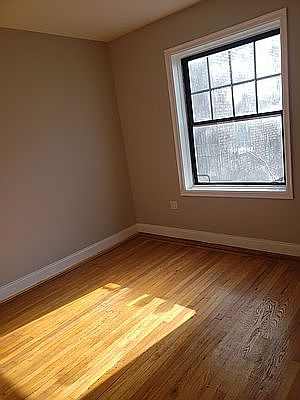 2nd image of 2835 Barker Ave #P32