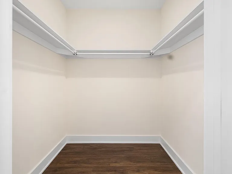 1148 N 2nd St #3H — Photo 5