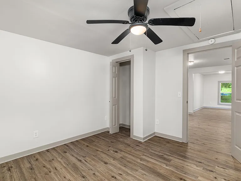 5444 Gimlet Rd — Photo 13