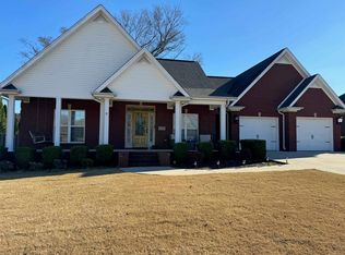 139 Wynchase Dr W, Muscle Shoals, AL 35661