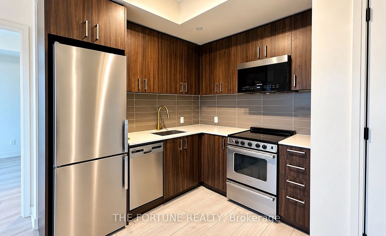 2 bed, $2,200 — Photo 1