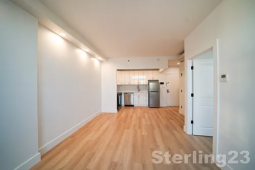 36-22 31st St #3D Photo 1