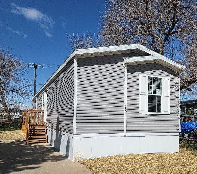 1st image of 2036 1st Ave Lot 462