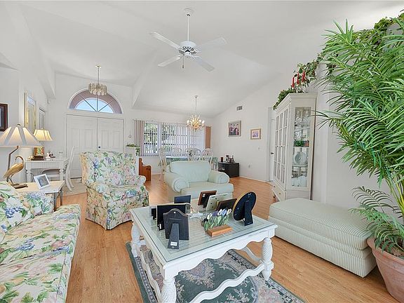 4th image of 184 Mark Twain Ln