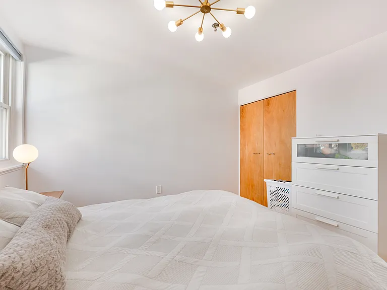 128 Tudor St #D — Photo 12