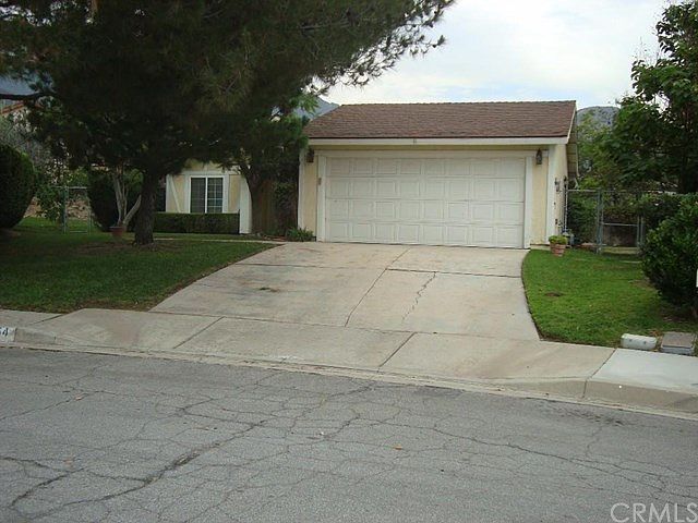 1st image of 2654 W Rosemary Ln