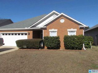 1072 Brookstone Ln, Birmingham, AL 35235