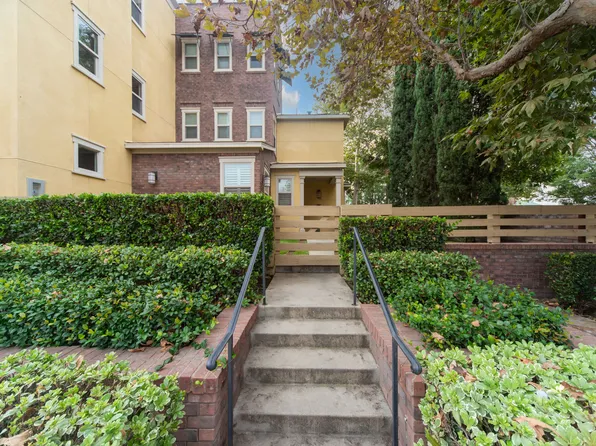 321 S Glendora Ave, Glendora, CA 91741