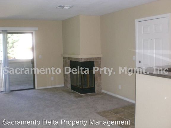 5th image of 3715 Tallyho Dr APT 80