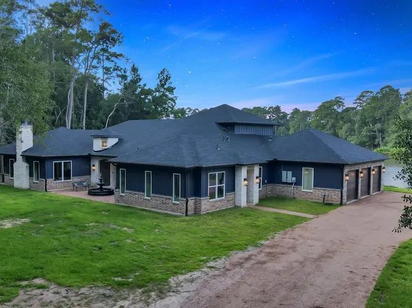 15937 Stagecoach Rd, Magnolia, TX 77355