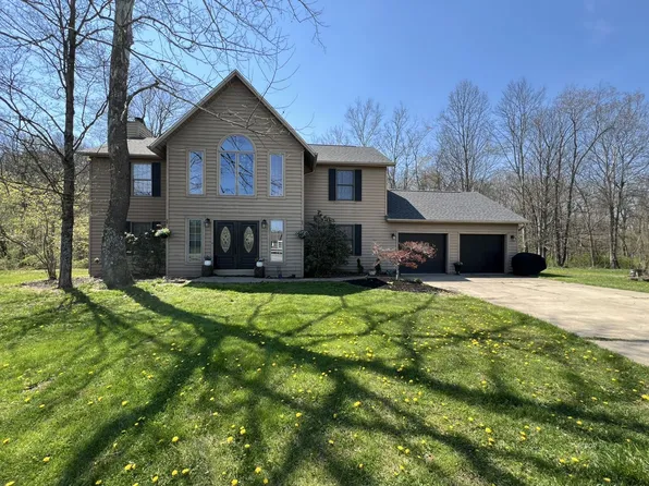 7865 Stone Castle Rd, Athens, OH 45701