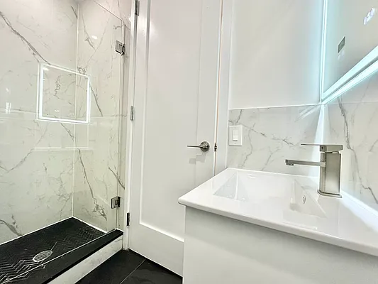 Rented by Brighton Management | media 1