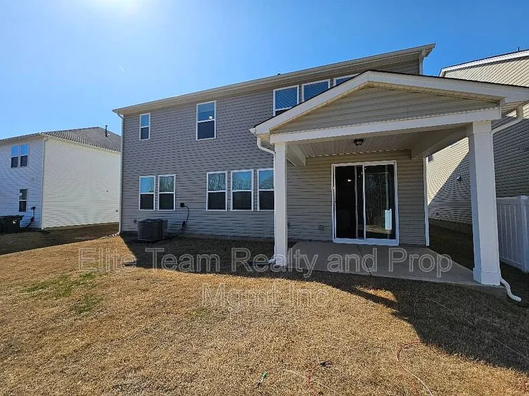3108 Cheyney Park Dr — Photo 47