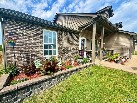 5th image of 126 Kale Ct