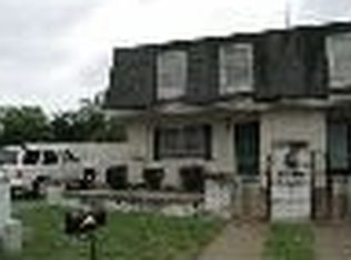 2652 SW Arrowhead Rd #B, Topeka, KS 66614
