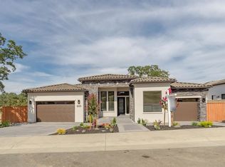 660 Russell Dr, Folsom, CA 95630