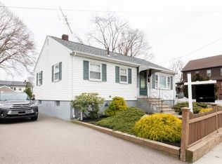 85 Austin St, Hyde Park, MA 02136