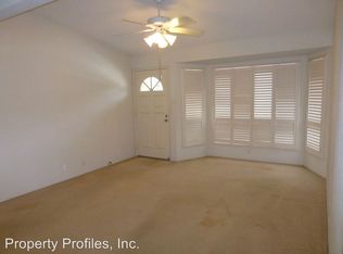 432 Mananai Pl #18E, Honolulu, HI 96818