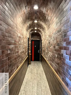 Rented by Hagstrom Management Inc | media 37