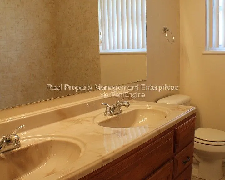 516 Inwood Dr — Photo 13