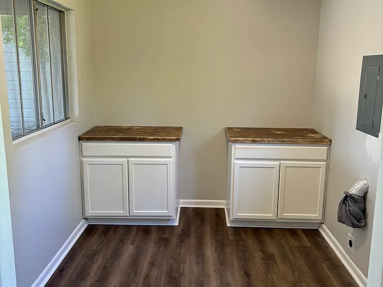 3227 Galaxy Dr — Photo 9