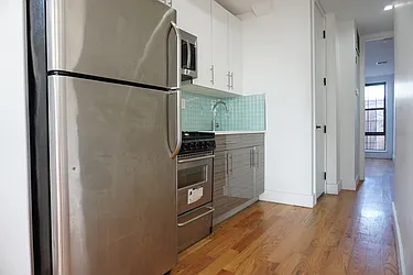 Rented by Rennit Inc.