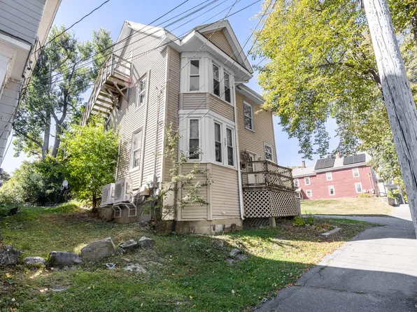 207 Warren Street, Bangor, ME 04401