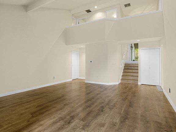 4th image of 6522 159th Ave NE